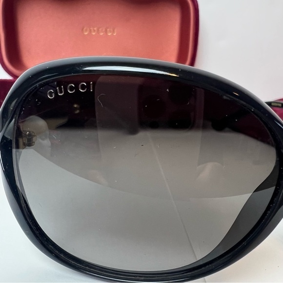 Gucci GG0076S 002 Oversized Sunglasses Black Gold Gradient 60mm main image 13